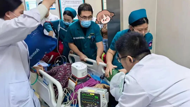  驚心動(dòng)魄！一患者突發(fā)心臟驟停，駐馬店市中醫(yī)院上演生死營(yíng)救