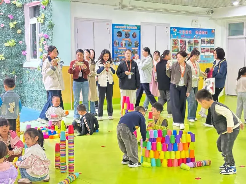 駐馬店市實(shí)驗(yàn)幼兒園承接河南省2025年第7期園長(zhǎng)任職資格培訓(xùn)班跟崗研修活動(dòng)