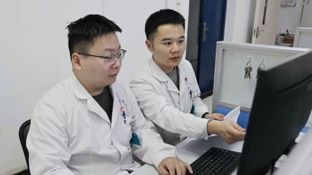 國慶前的“隱形準備”：駐馬店市中心醫(yī)院開展系列工作，保障假期醫(yī)療需求