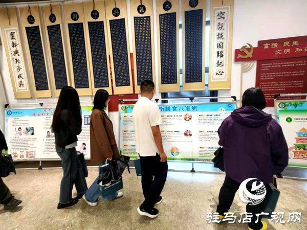 2025年平輿縣成功舉辦“我在新時(shí)代文明實(shí)踐中心過佳節(jié)”暨“社科專家面對(duì)面”文明實(shí)踐活動(dòng)