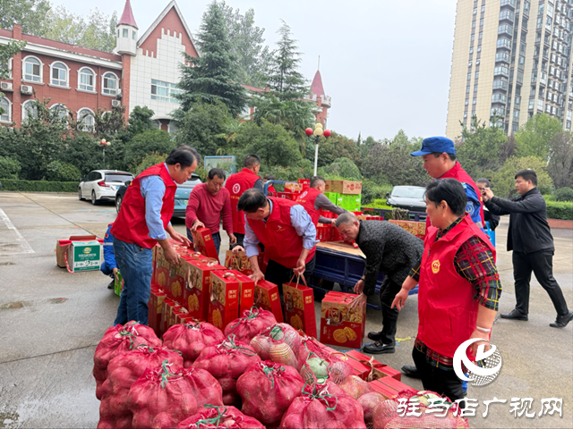 駐馬店好人協(xié)會(huì)走進(jìn)市兒童福利院 愛心陪伴暖童心