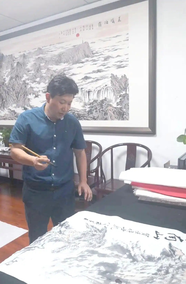確山一高百年校慶：詩歌與藝術(shù)共鳴的歷史時刻