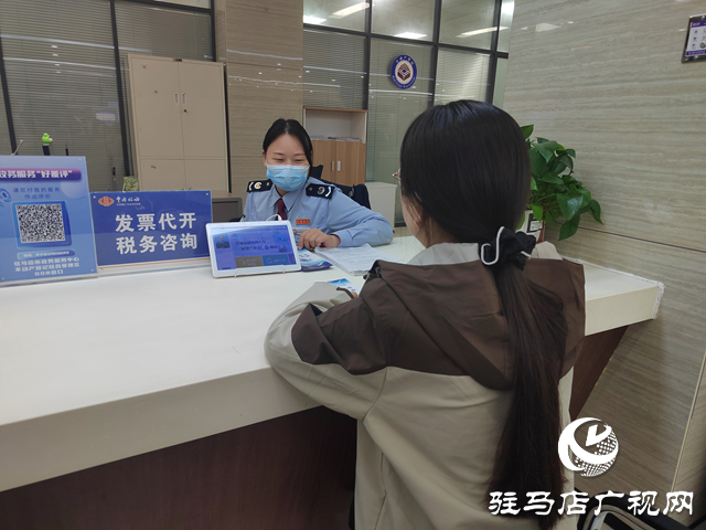 駐馬店市政務(wù)服務(wù)中心：節(jié)后首日高效運(yùn)轉(zhuǎn) 窗口服務(wù)有序開展??