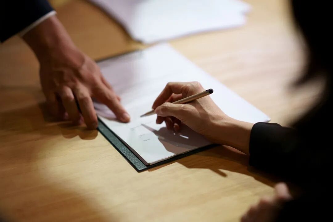 換了家公司，工齡被“抹零”了？警惕這種“切斷工齡”的套路