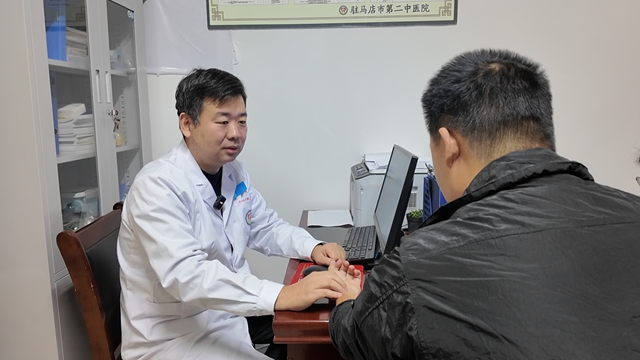 秋燥來(lái)襲僅靠多喝水不夠 中醫(yī)專家教您科學(xué)潤(rùn)燥