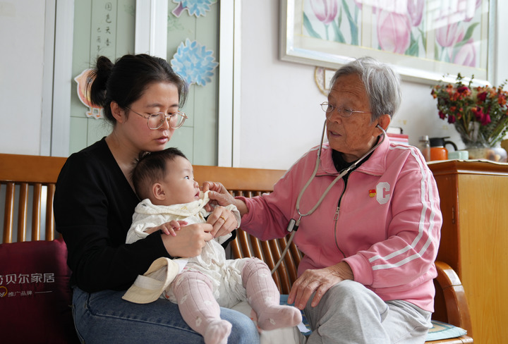 &ldquo;每一位婦女都是時代的書寫人、追夢的奮斗者&rdquo;&mdash;&mdash;以習(xí)近平同志為核心的黨中央引領(lǐng)推動新時代婦女事業(yè)發(fā)展和婦聯(lián)工作紀實