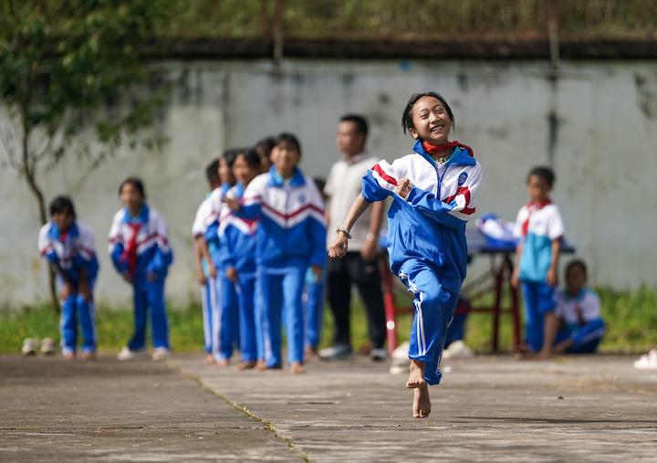 “每一位婦女都是時代的書寫人、追夢的奮斗者”——以習(xí)近平同志為核心的黨中央引領(lǐng)推動新時代婦女事業(yè)發(fā)展和婦聯(lián)工作紀(jì)實
