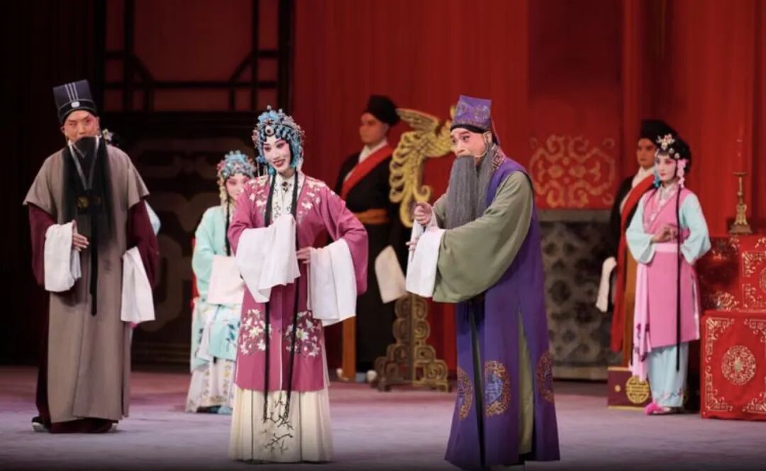 文華獎(jiǎng)參評(píng)劇目《團(tuán)圓之后》在四川宜賓上演，經(jīng)典新編彰顯京劇藝術(shù)魅力