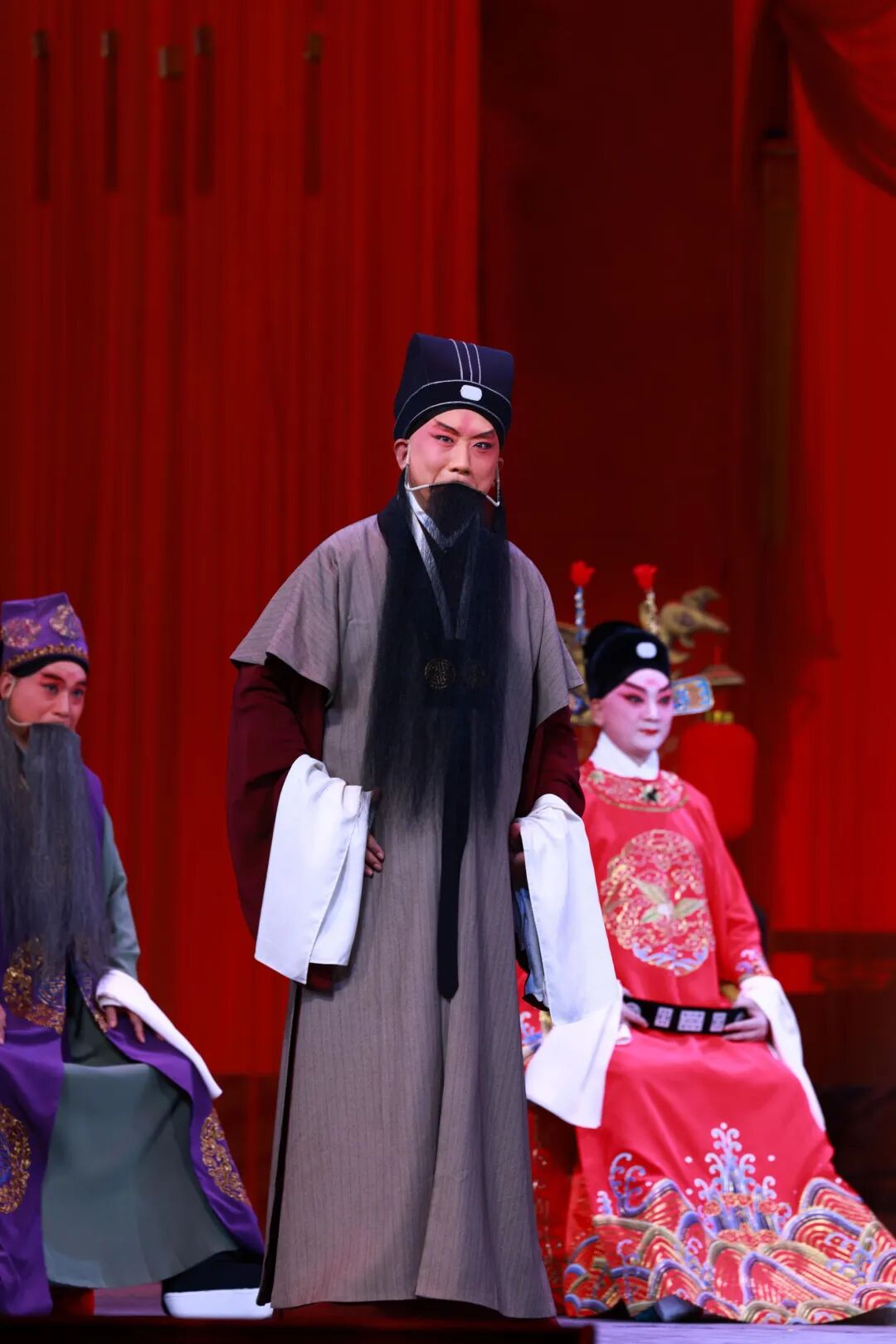 文華獎(jiǎng)參評(píng)劇目《團(tuán)圓之后》在四川宜賓上演，經(jīng)典新編彰顯京劇藝術(shù)魅力