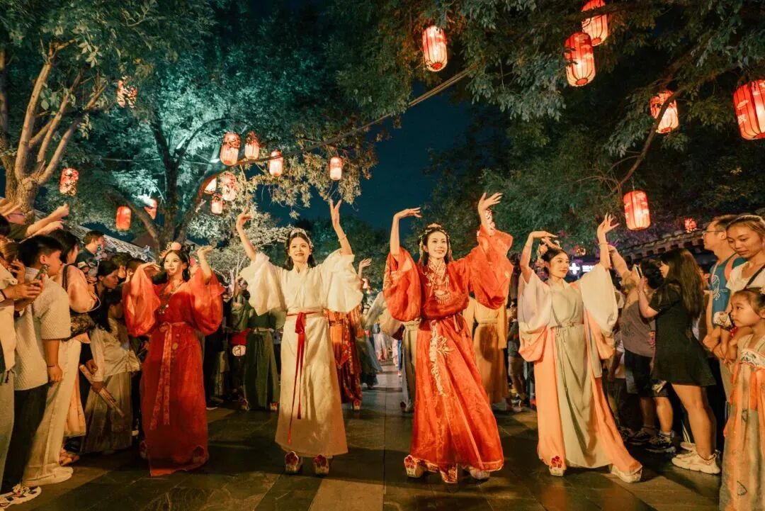 有一種浪漫，叫汴菊！