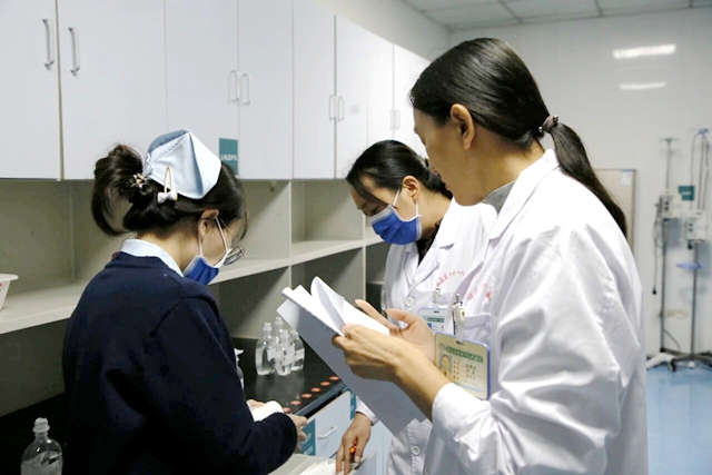 駐馬店市第一人民醫(yī)院開展7S管理督導(dǎo)檢查