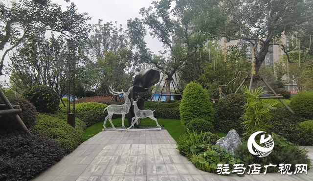 駐馬店媒體團(tuán)赴南陽考察鑫聯(lián)置業(yè) 為即將入市的鑫匯云墅“尋跡品質(zhì)”?