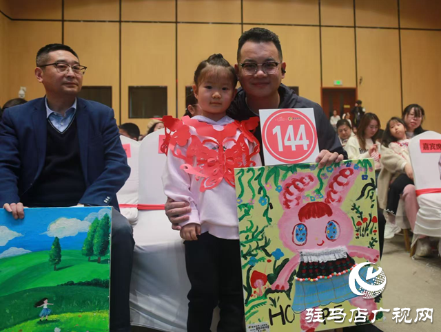 駐馬店：兒童畫(huà)作拍賣(mài)籌善款 愛(ài)心傳遞溫暖“事實(shí)孤兒”??