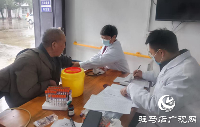 驛城區(qū)沙河店鎮(zhèn)到敬老院開展義診活動 