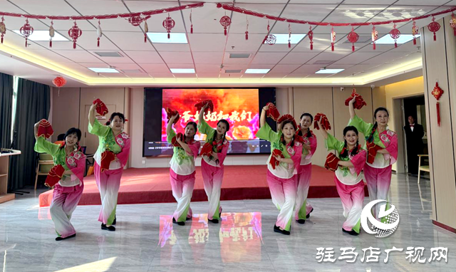 駐馬店市文化館重陽節(jié)文藝演出走進(jìn)為老服務(wù)中心 ?