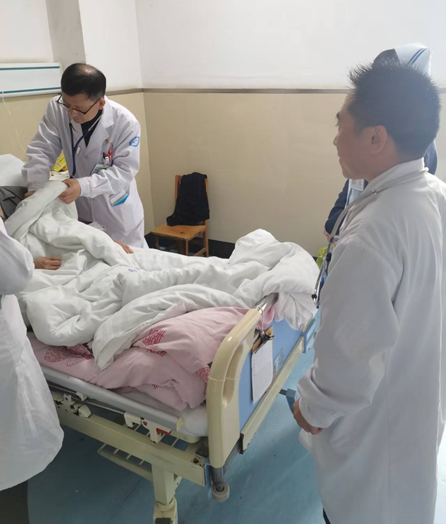 多學(xué)科接力與死神賽跑！駐馬店市第一人民醫(yī)院胸痛中心成功挽救中年心?；颊?