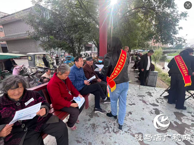 新華保險(xiǎn)駐馬店中支開(kāi)展養(yǎng)老金融主題教育宣傳活動(dòng)