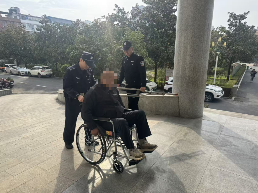 【有愛，便無“障礙”】輪椅上的暖心“直通車”：司法溫度跨過每一道門檻！