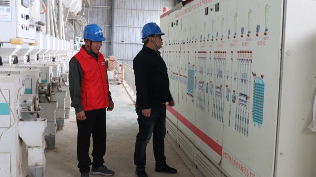 國網(wǎng)正陽縣供電公司：主動走訪“送良方”護航企業(yè)度冬峰