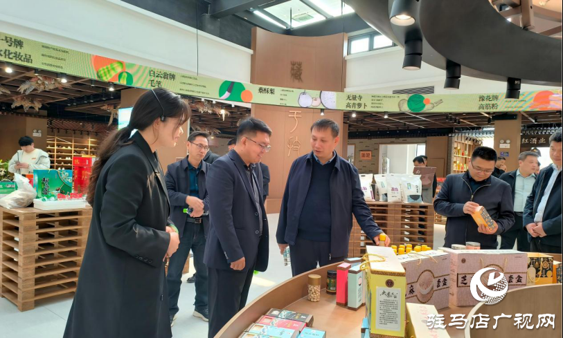 駐馬店幼兒師范高等?？茖W(xué)校校長(zhǎng)李柯一行赴上蔡縣開展校政合作調(diào)研交流