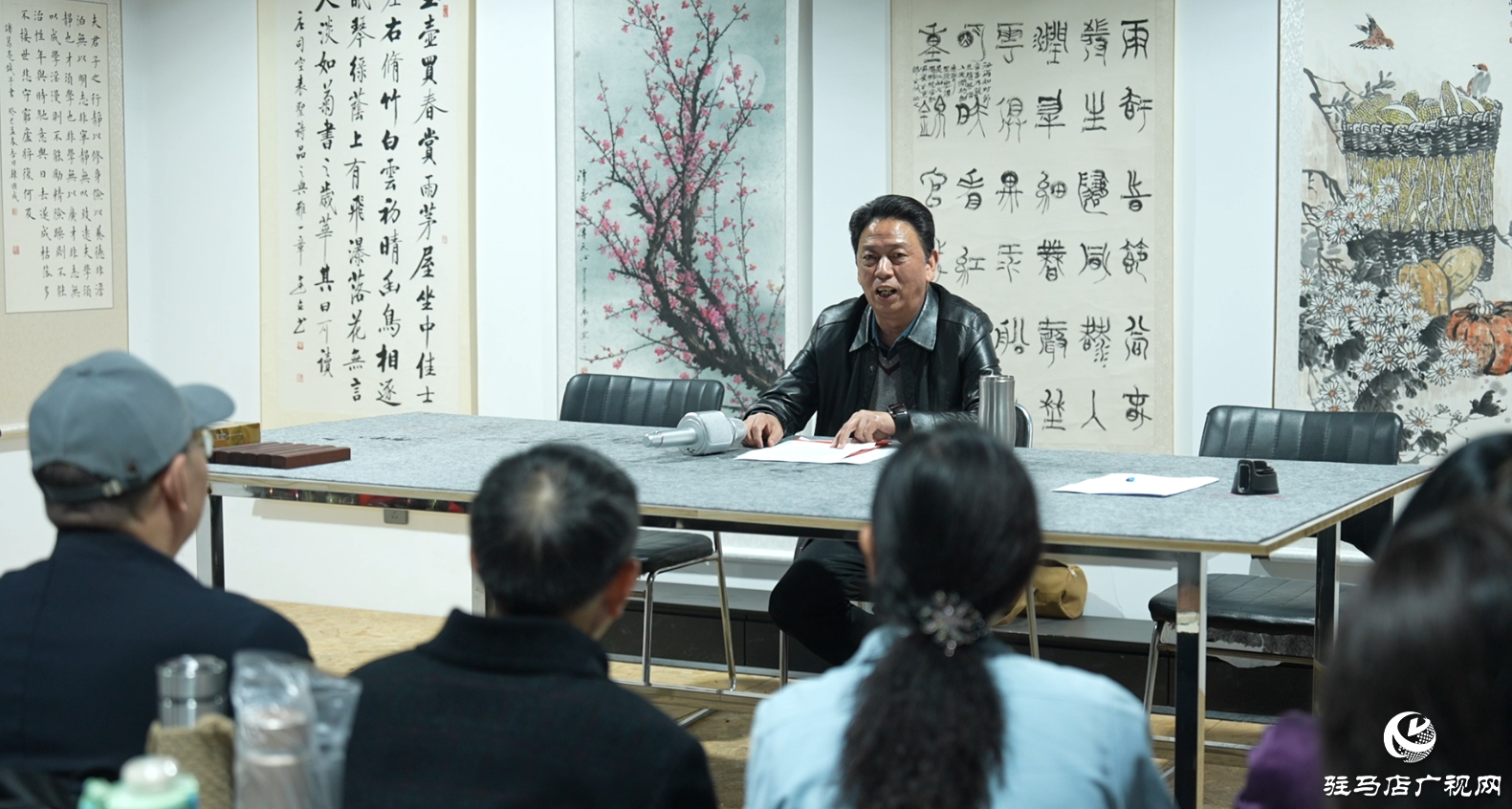 駐馬店市書畫研究院鄭板橋畫派書畫公益大課堂正式開班