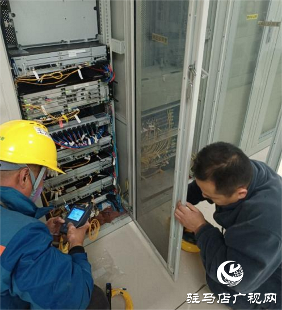 駐馬店聯(lián)通率先完成城域網(wǎng)雙6881 部署