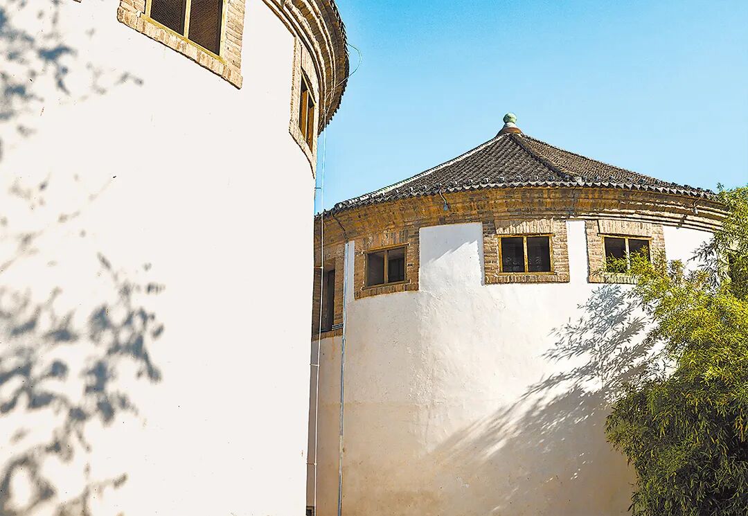 請打開“運(yùn)河秋韻”畫卷！