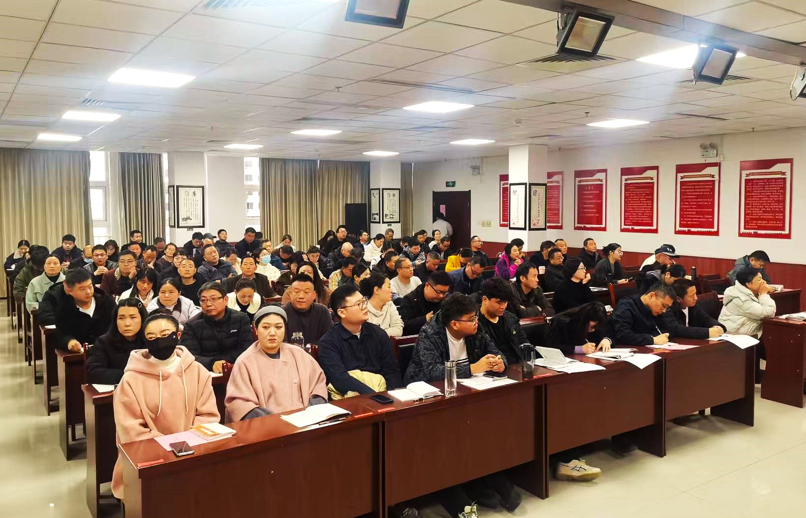  遂平縣委黨校秋季主體班 弘揚(yáng)竹溝精神 賡續(xù)紅色血脈