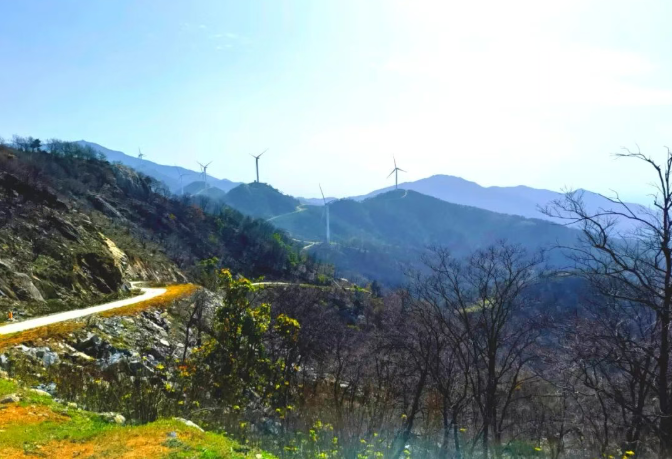 縣區(qū)動(dòng)態(tài) | 探秘白云山 “云上公路”，邂逅天中最美風(fēng)光