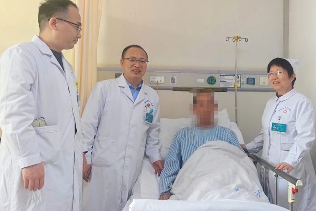 首例突破！駐馬店市中心醫(yī)院成功實施高難度全腹腔鏡下左腎腫瘤合并下腔靜脈Ⅱ級癌栓術(shù)