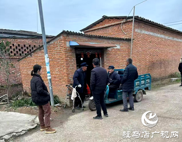 平輿縣射橋鎮(zhèn)：走村入戶宣傳醫(yī)保政策  貼心服務(wù)保障群眾健康