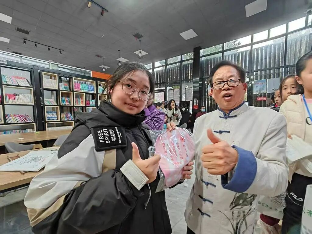 穿“梭”時光 “布”里生花