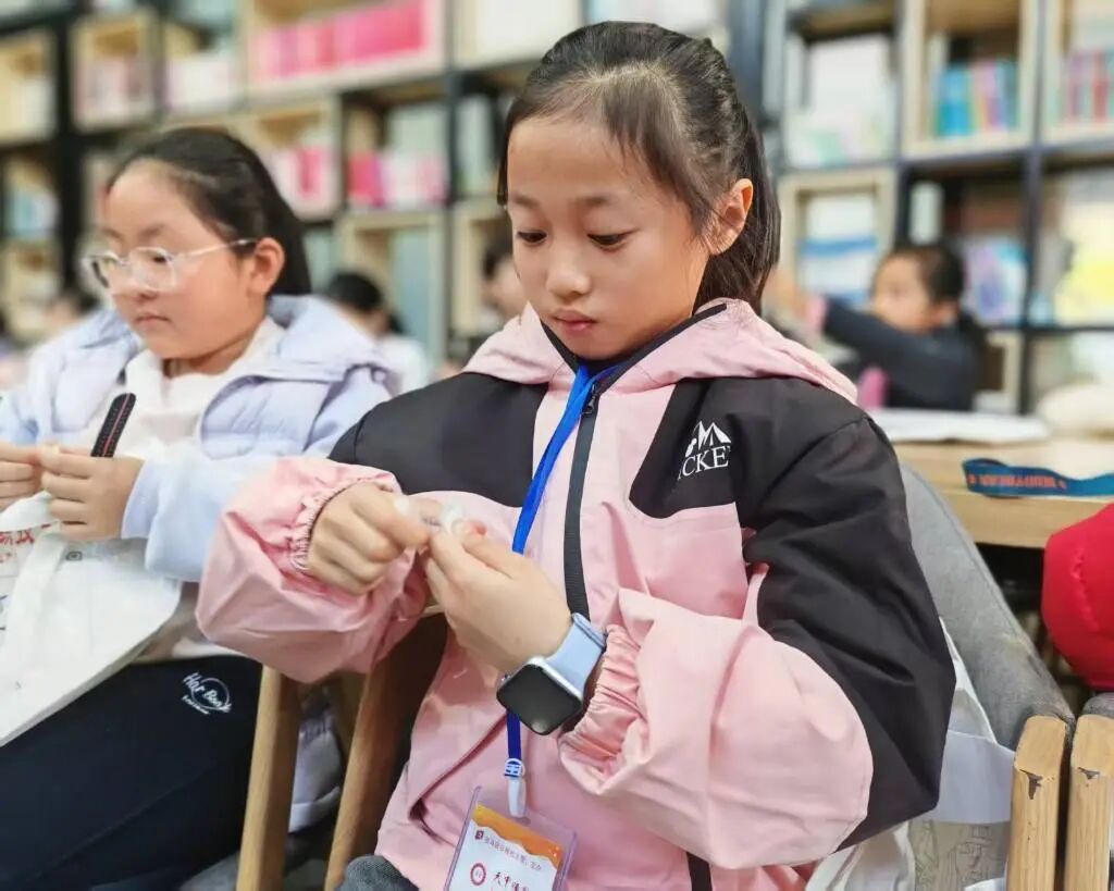 穿“梭”時光 “布”里生花