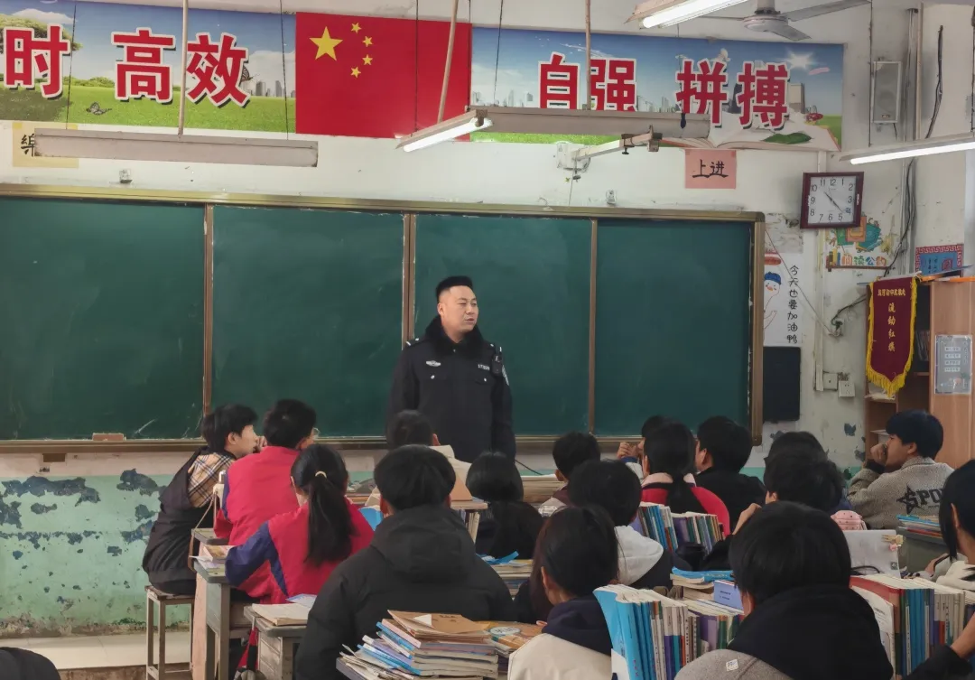 確山公安：精準(zhǔn)發(fā)力筑防線 反詐宣傳入人心