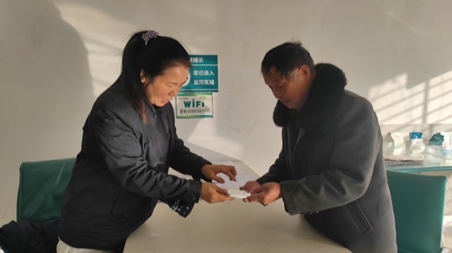 國(guó)網(wǎng)泌陽(yáng)縣供電公司:推廣“掌上電力” 讓客戶“零跑腿”