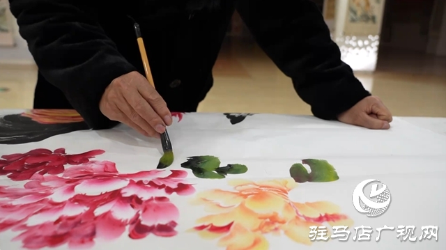 墨香潤(rùn)萬(wàn)家：五福書畫院讓藝術(shù)走進(jìn)市民生活