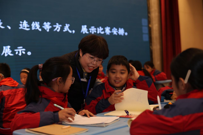 一場“跨粵山河”的教學研討，為教育高質量發(fā)展“輸出”創(chuàng)新范式