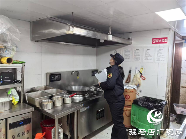  開發(fā)區(qū)城市管理事務(wù)中心：治油煙，優(yōu)環(huán)境，促文明