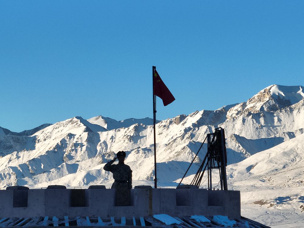 他們站立的地方，就是中國