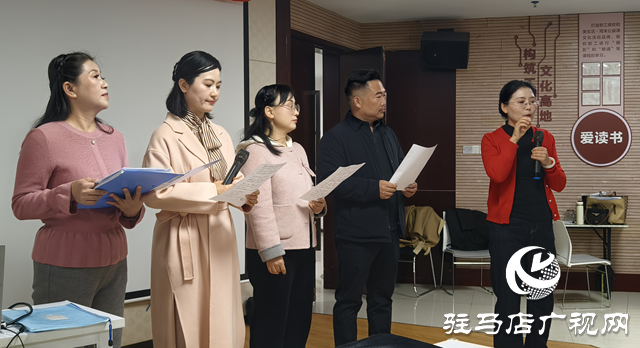 駐馬店職工夜校美化聲音班舉行&ldquo;繞口令&rdquo;課程結(jié)業(yè)展演