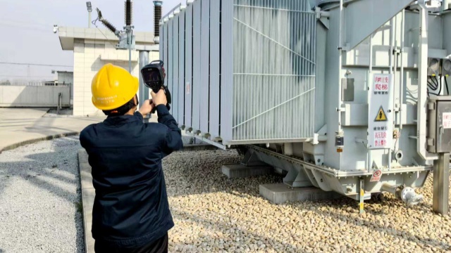 國(guó)網(wǎng)平輿縣供電公司:多措并舉迎戰(zhàn)寒潮 確保電網(wǎng)安全穩(wěn)定運(yùn)行