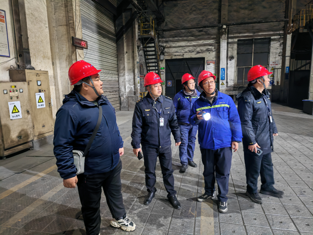 駐馬店市生態(tài)環(huán)境局驛城分局：精準夜查強監(jiān)管 暖心幫扶促提升