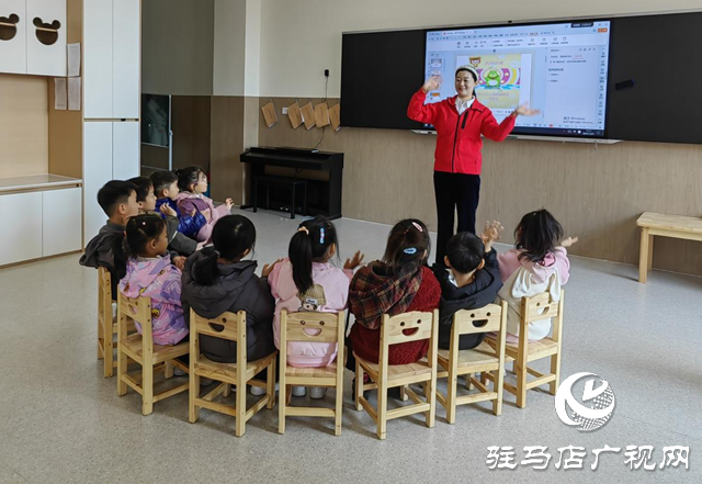 【天中光榮榜】張春煥：在公益路上步履不停的教育&ldquo;點(diǎn)燈人&rdquo;