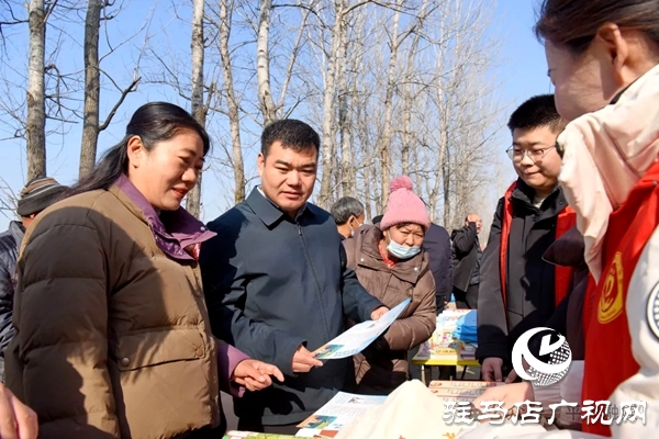 平輿縣科協(xié)農(nóng)技協(xié)積極參與2025年平輿縣文化科技衛(wèi)生“三下鄉(xiāng)”集中示范活動