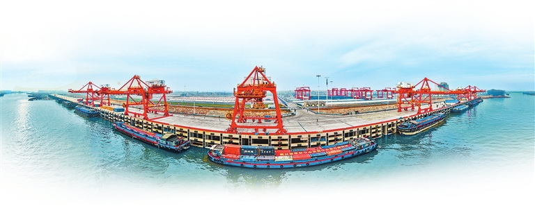 河南省投運(yùn)首個(gè)百萬(wàn)級(jí)專(zhuān)用集裝箱碼頭