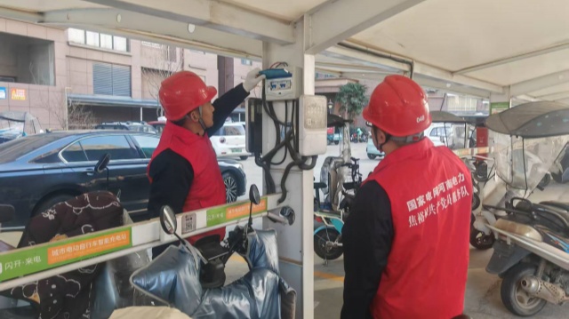 國網(wǎng)上蔡縣供電公司開展高層住宅用電專項(xiàng)檢查