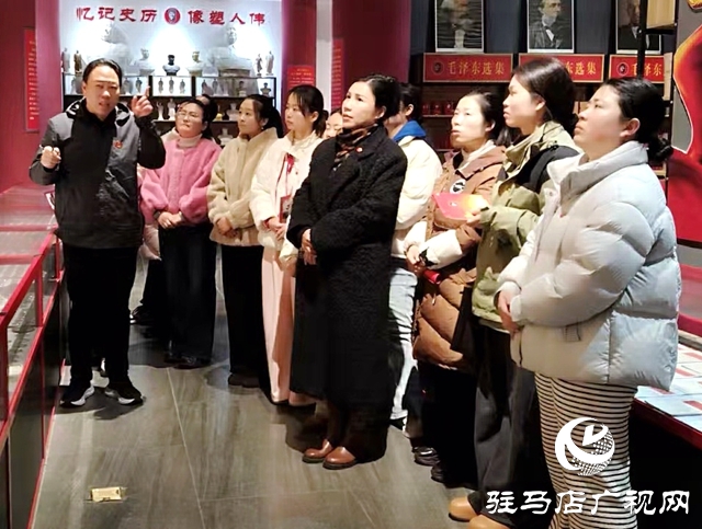 確山紅色記憶館：一刀一剪憶崢嶸 56米長(zhǎng)卷敬偉人