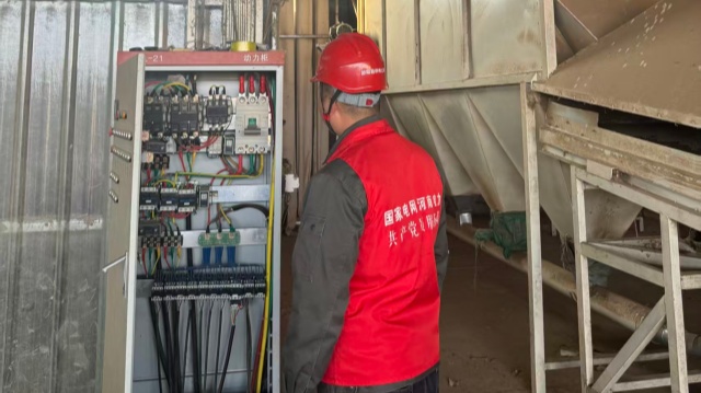 國網泌陽縣供電公司：電力護航艾飄香 優(yōu)質服務產業(yè)旺