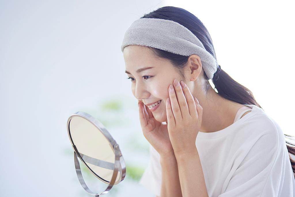 網(wǎng)上爆火的&ldquo;以油養(yǎng)膚&rdquo; 真的有用嗎