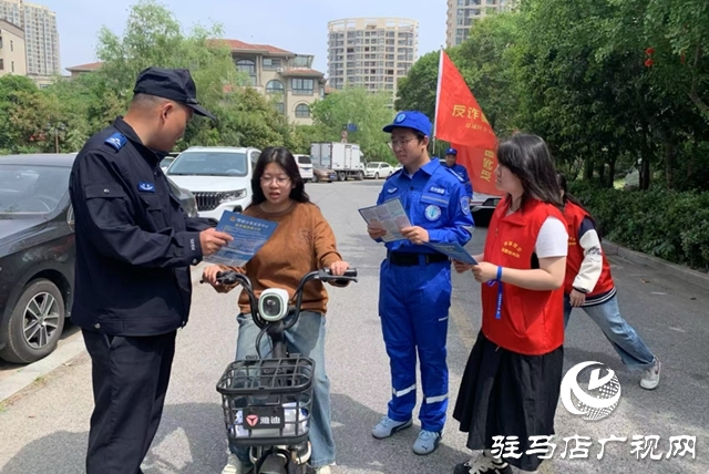 駐馬店天中救援隊：險境勇&ldquo;逆行&rdquo; 平凡寫擔(dān)當(dāng)